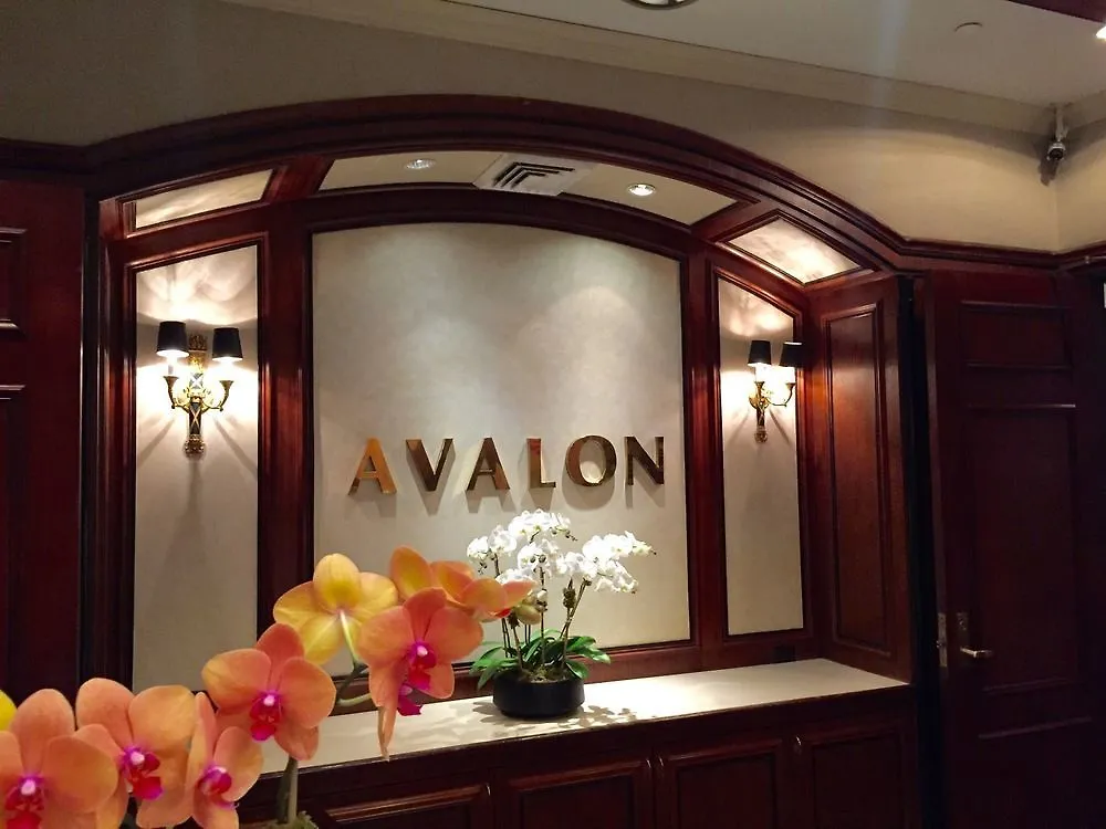 Avalon Hotel New York 4*,