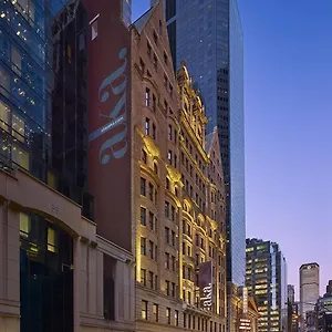 4* Апарт-отель Aka Times Square